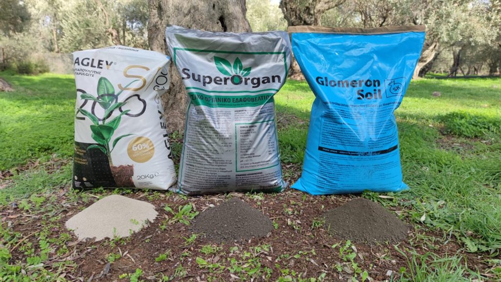 SuperOrgan, Glomeron Soil, Ατταπουλγίτης
